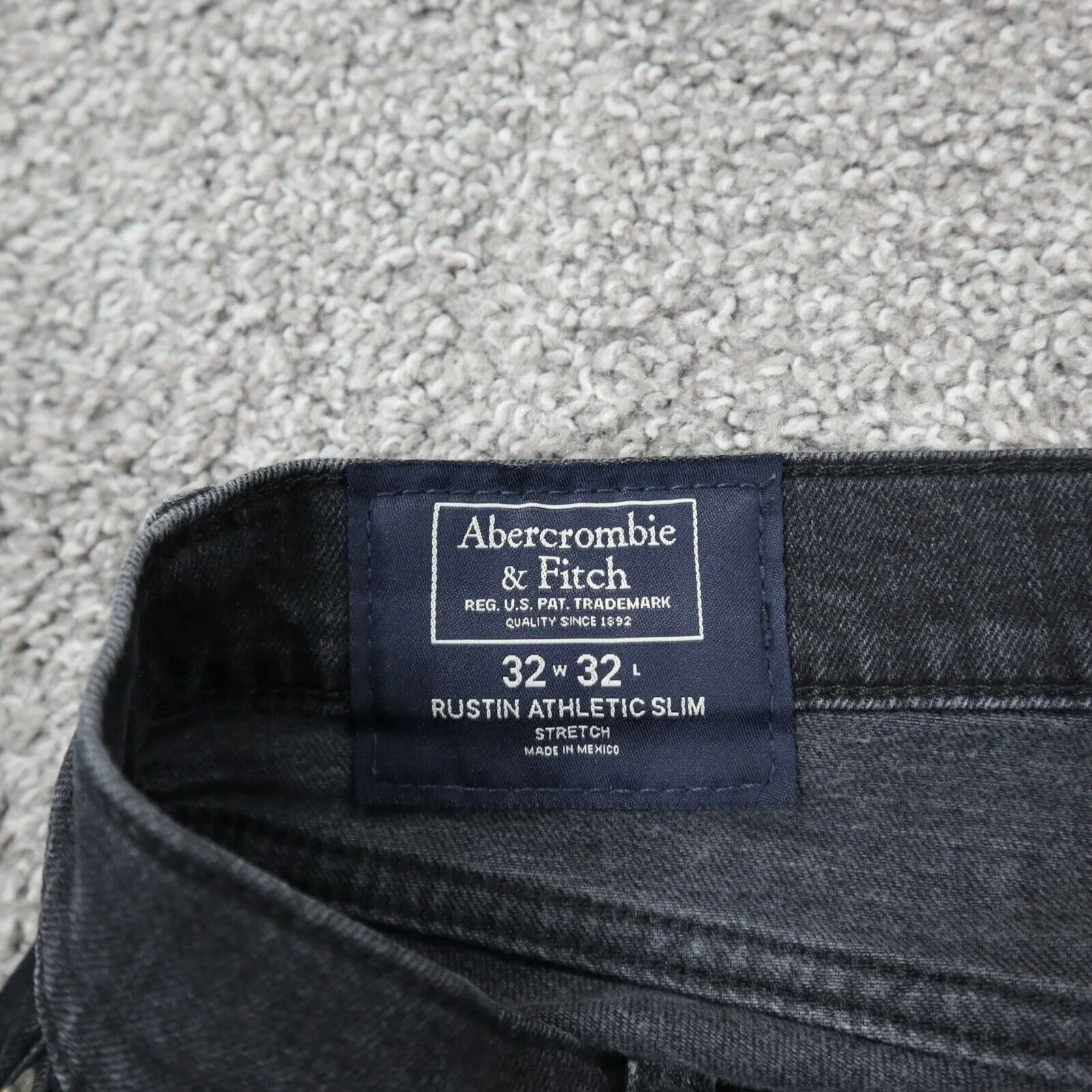 Abercrombie & Fitch Mens Rustin Athletics Slim Distressed Jeans Black SZ 32X32