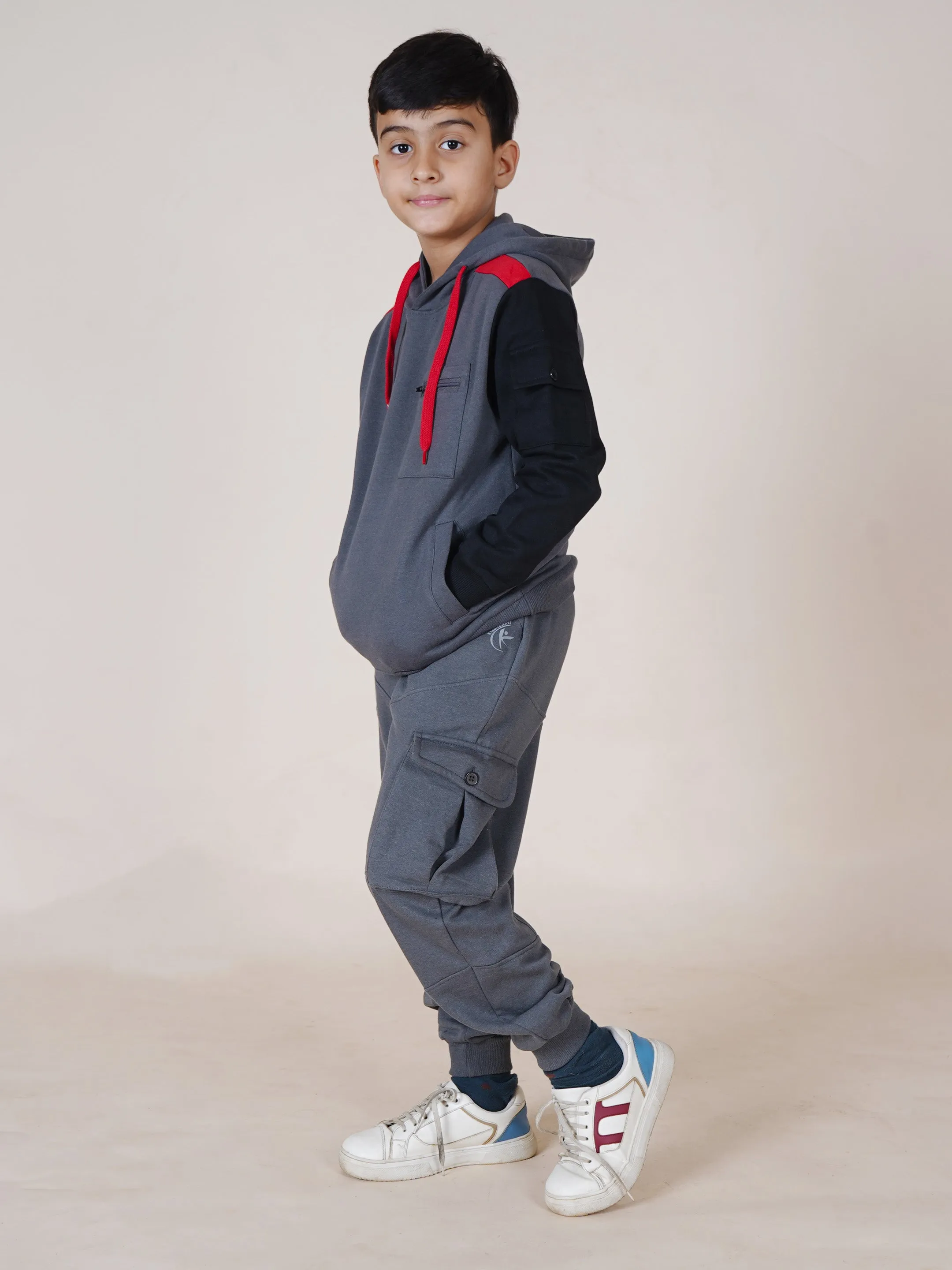 Boys Fleece Full Sleeves Cut & Sew Pocket Hooded Sweatshirt With Joggers