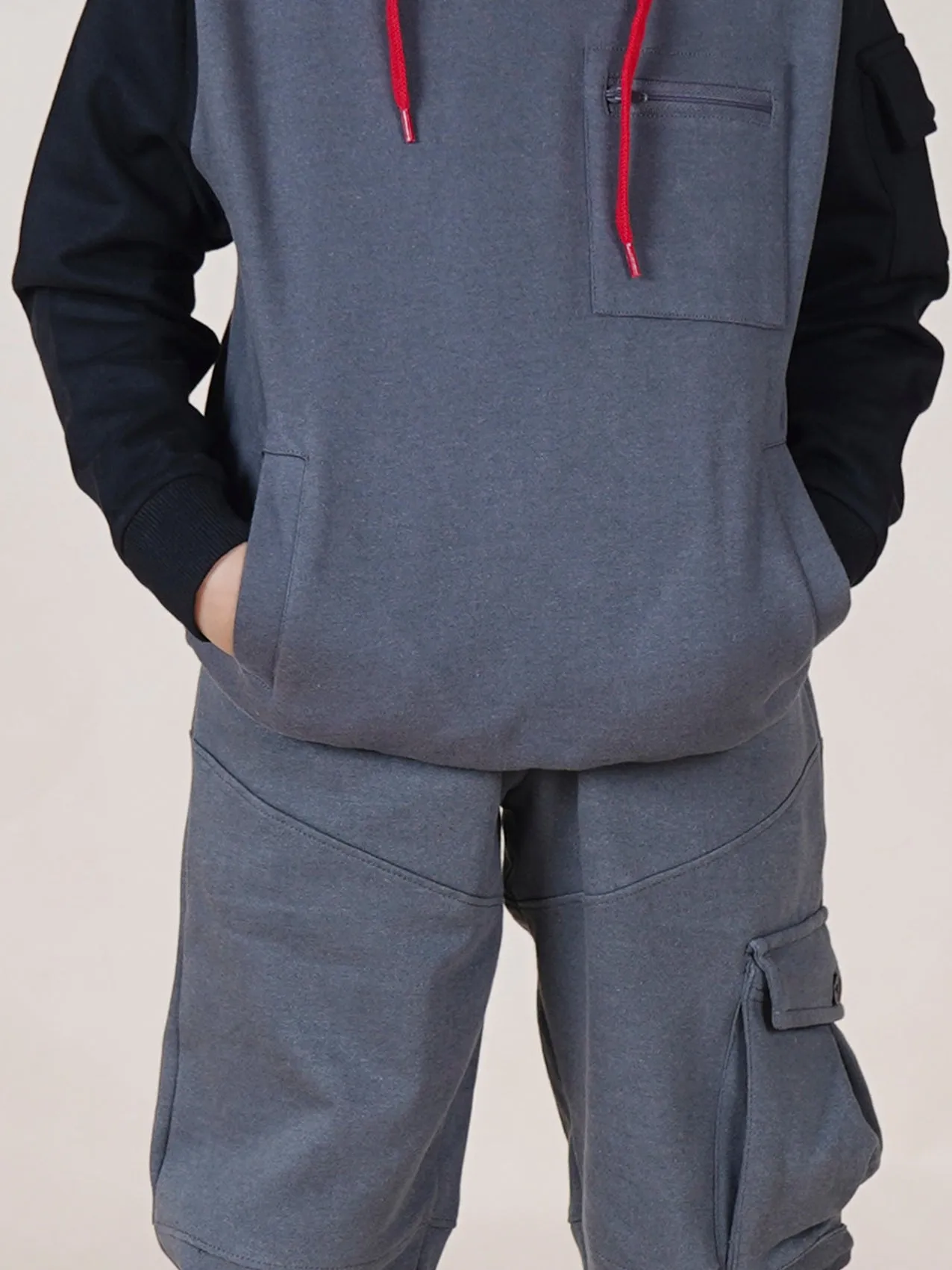 Boys Fleece Full Sleeves Cut & Sew Pocket Hooded Sweatshirt With Joggers