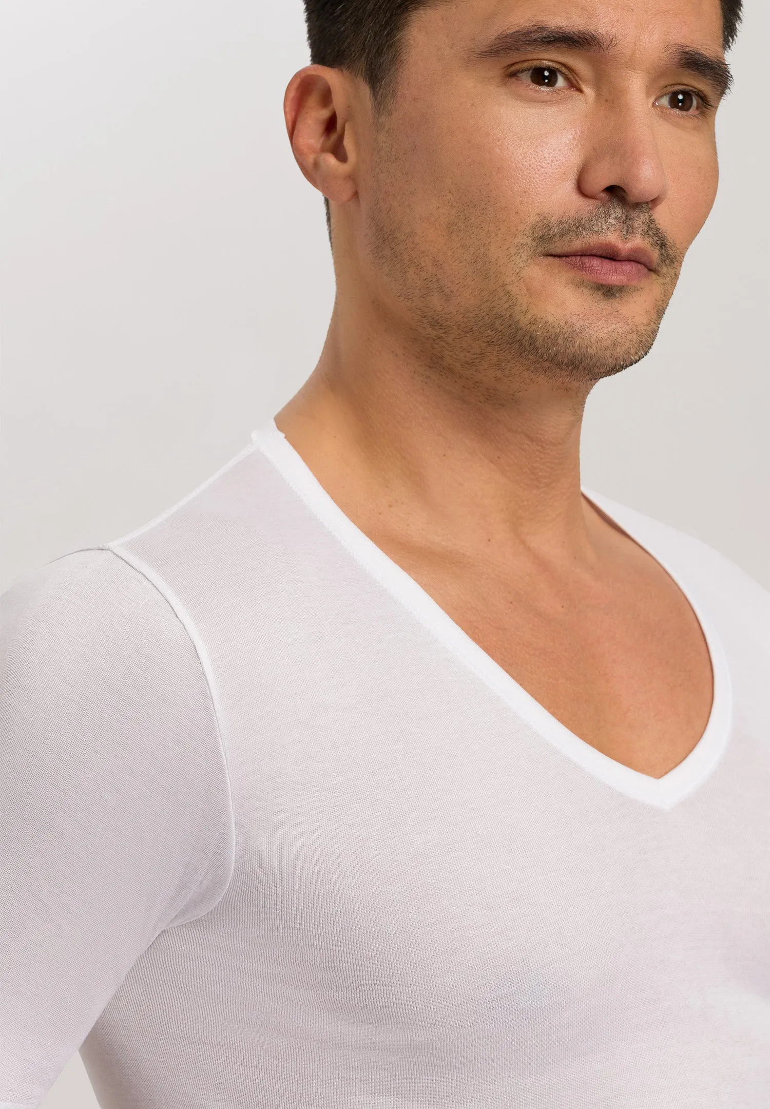 Cotton Pure Fitted Cotton V-Neck T-Shirt | White 73665-101