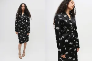 Floral Embroidered Silk Blazer
