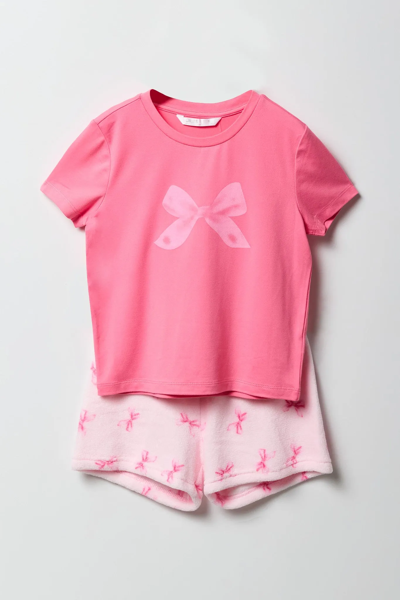 Girls Graphic T-Shirt & Plush Short 2 Piece Pajama Set