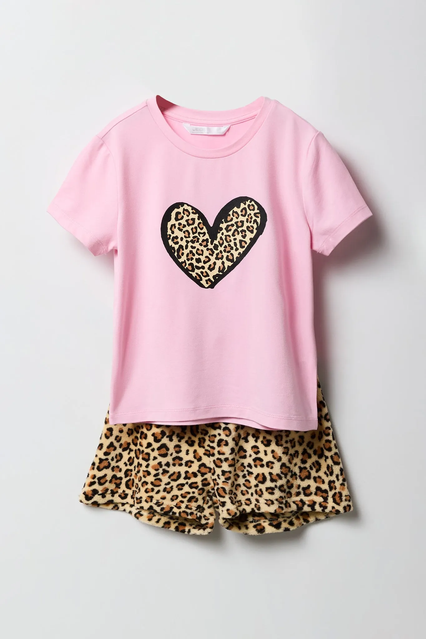Girls Graphic T-Shirt & Plush Short 2 Piece Pajama Set