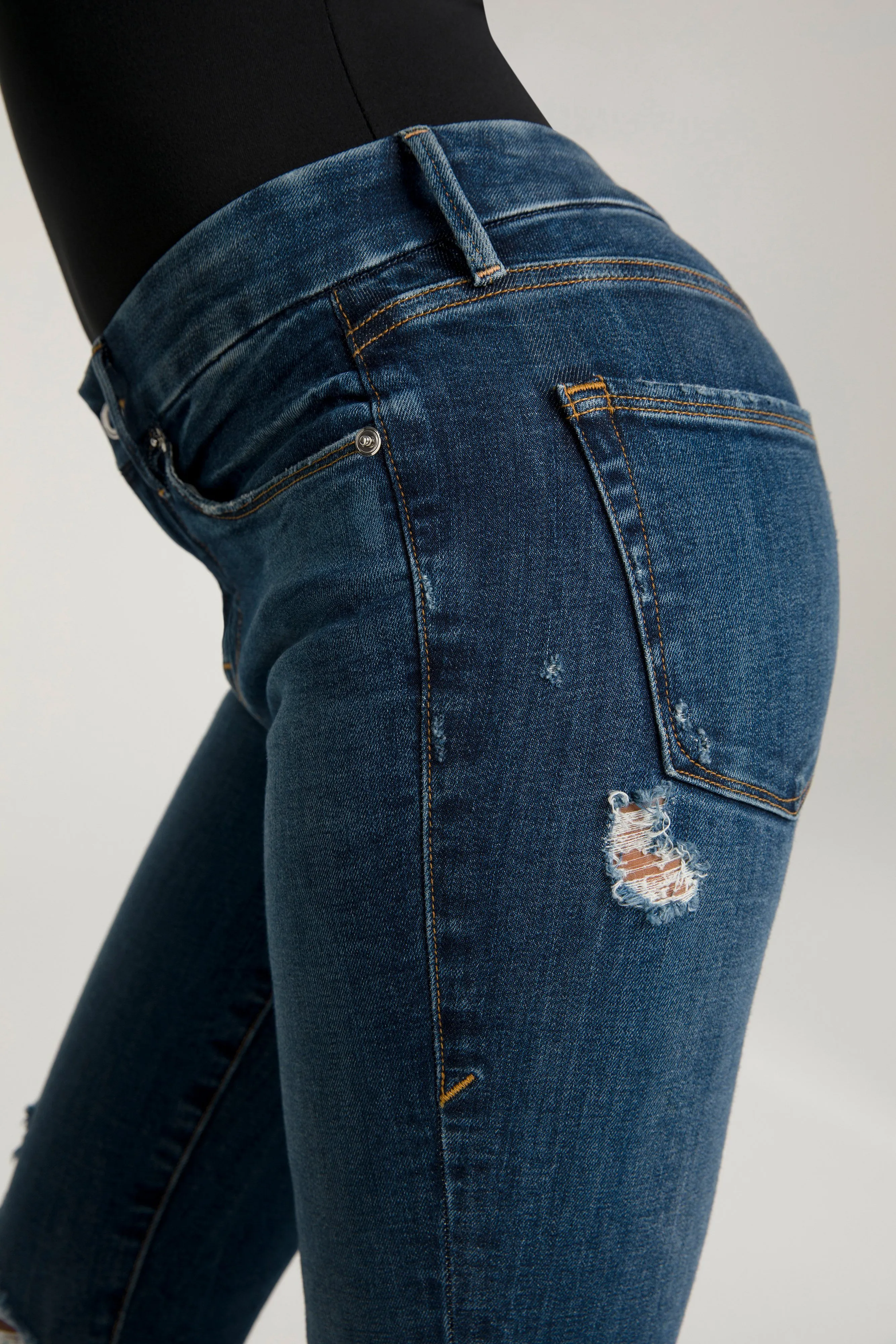 GOOD LEGS CROP | BLUE505