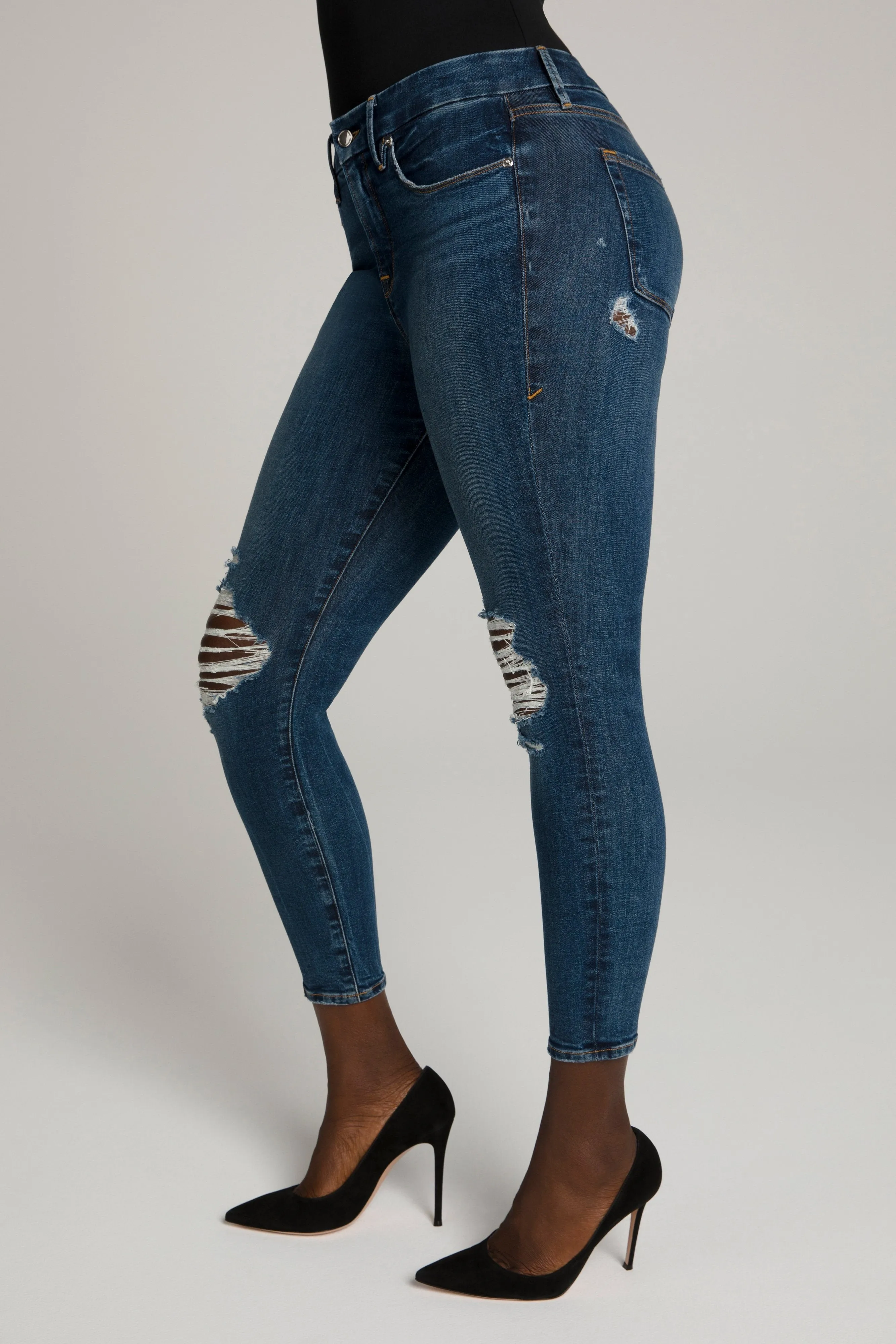 GOOD LEGS CROP | BLUE505