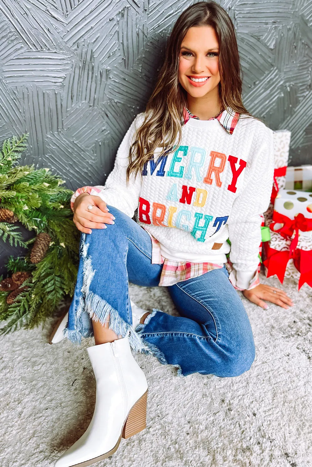 Womens White Merry And Bright Cable Knit Pullover Sweatshirt
